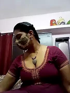 Tamil-Meenu12 on StripChat