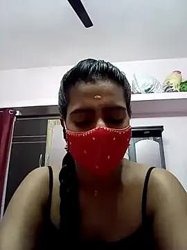Tamil-Meenu12 on StripChat