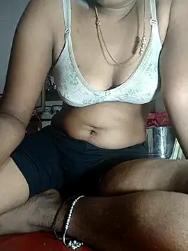 Tamil_Kavitha on StripChat