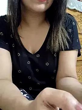 Tanha18 on StripChat