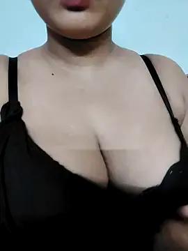 Tanisha-Sultana on StripChat