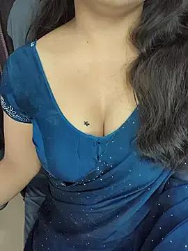 Tanvi_Patil on StripChat