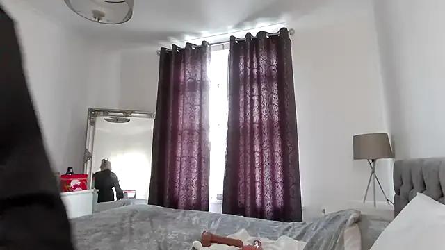 TanyaTaylor45 on StripChat