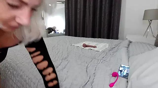 TanyaTaylor45 on StripChat