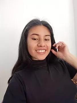 tara20_ on StripChat