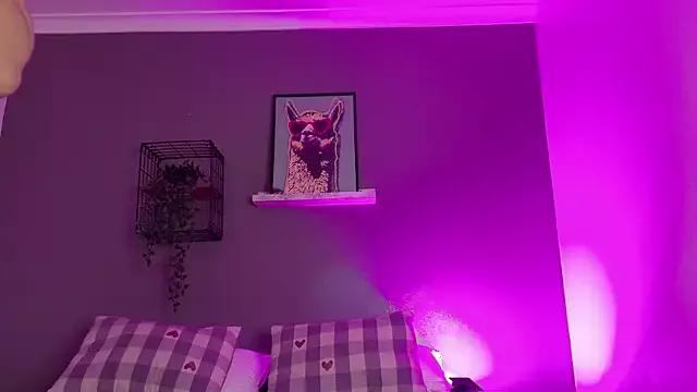 Taylorsmitth_ — Mini strip + sensual movements