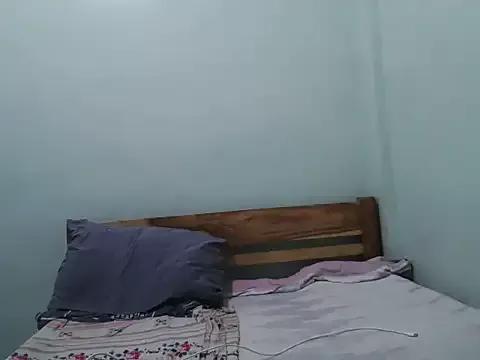 TeaseNPlease_13 on StripChat