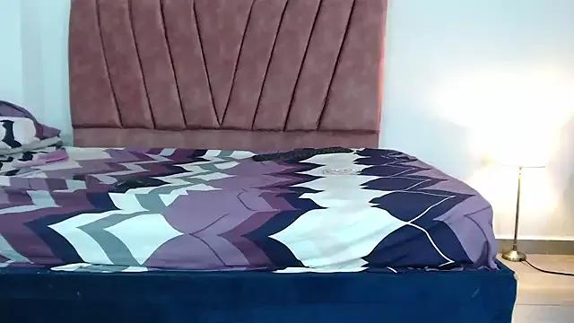 Teens_latin19 on StripChat