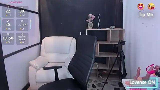 ThaliaBrooks_ on StripChat