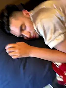 thiagowes on StripChat