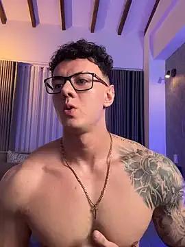 Thomas_Falcon on StripChat