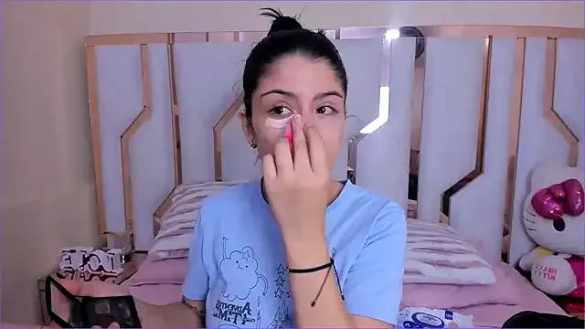 TifanyChill on StripChat