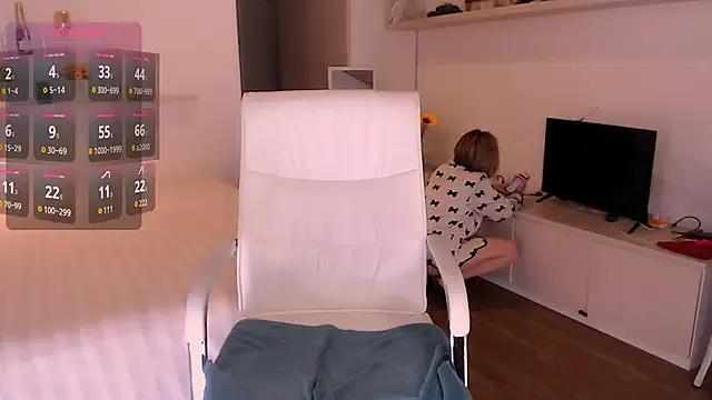 Tilly_Eliot on StripChat