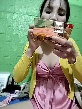 Tin_tanny on StripChat