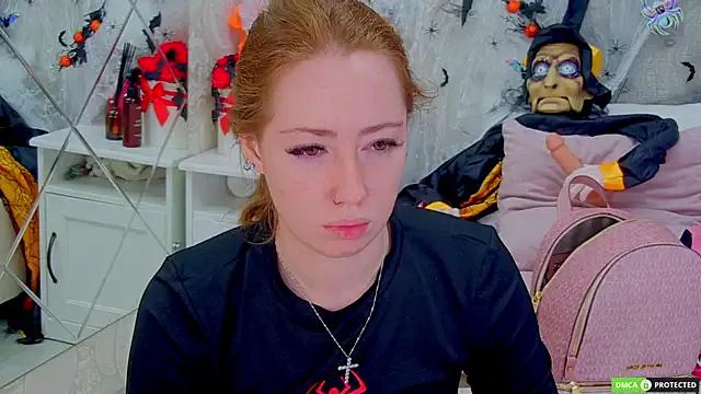 TinaBrook on StripChat