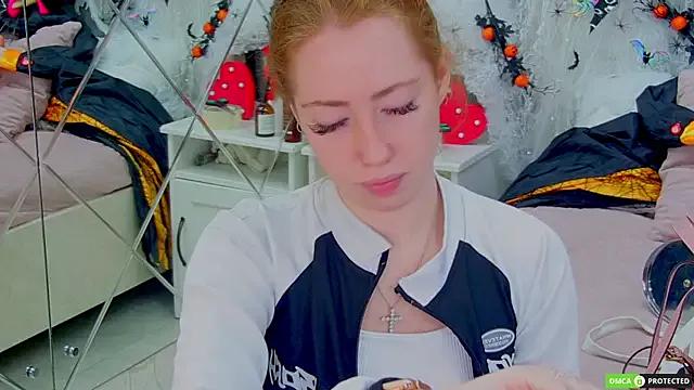 TinaBrook on StripChat