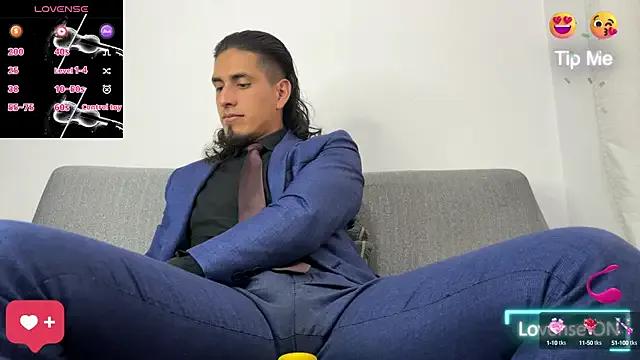 Tom_blunt96 on StripChat