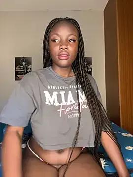 Tushy_baiby2000 on StripChat