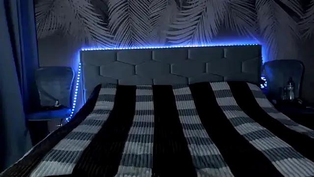 uliastar on StripChat