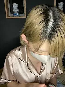 usako_2025 on StripChat