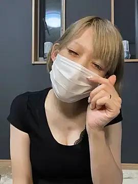 usako_2025 on StripChat