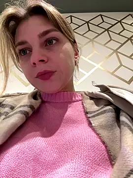 ValenciaShock on StripChat