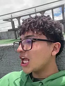 Valentin0_3 on StripChat