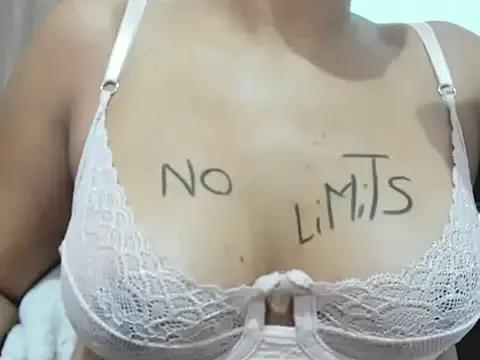 Valentinahot7 on StripChat