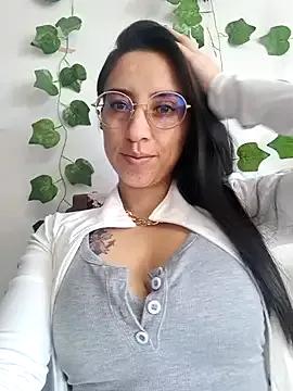 VALERY-03_ on StripChat