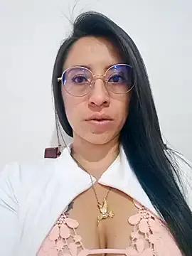 VALERY-03_ on StripChat