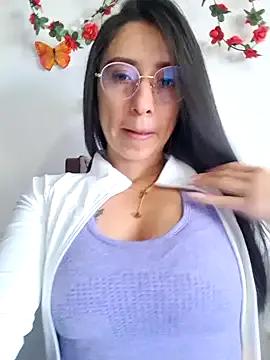 VALERY-03_ on StripChat