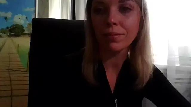 VelvetLove287 on StripChat