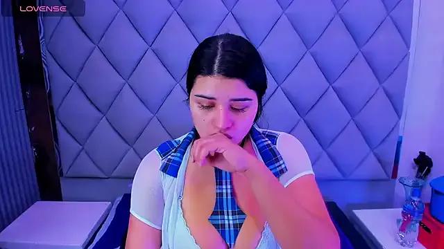 venusowen_ on StripChat