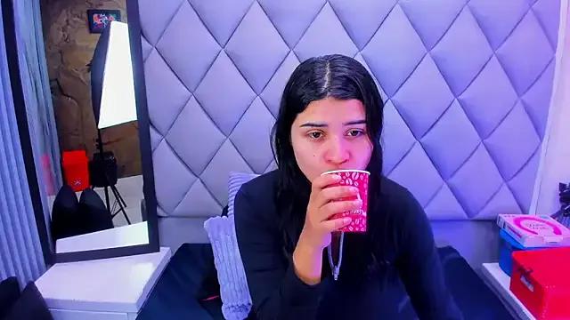 venusowen_ on StripChat