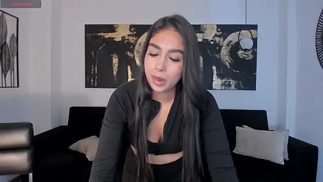 VeronicaBlue — flash tits