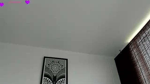 VeronicaTonu on StripChat