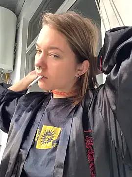 VesnaCrystal on StripChat