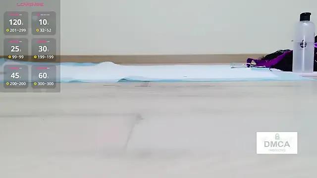 Vicki-66 on StripChat