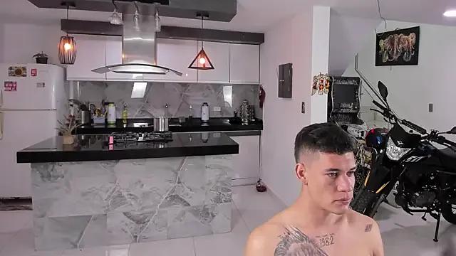 vicky_wendy_hot_sex on StripChat