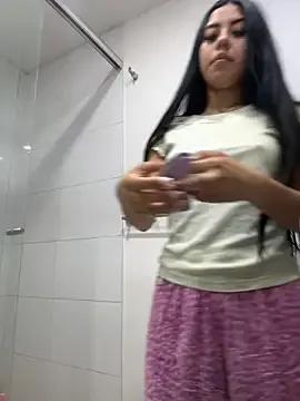 Victoria_alson on StripChat