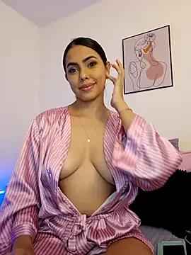 VictoriaEvaans_ on StripChat