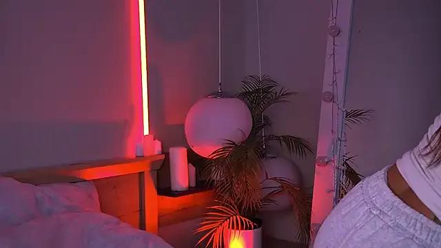 ViolaFlirt — kiss pussy my boss