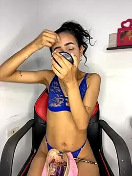 violeta_18x on StripChat