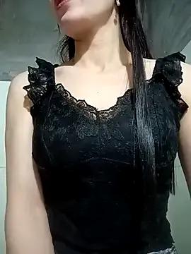 Vyvyy06 on StripChat