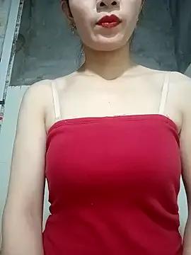 Vyvyy06 on StripChat