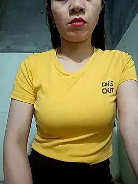 Vyvyy06 on StripChat