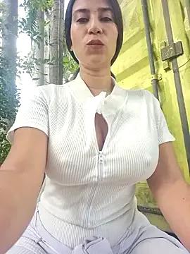 WET-KITTY92 on StripChat