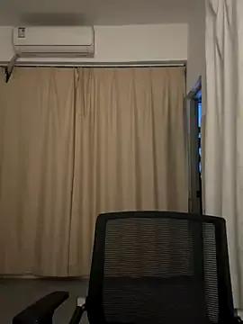 wly2028 on StripChat