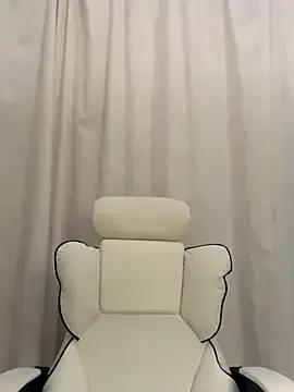 wly2028 on StripChat