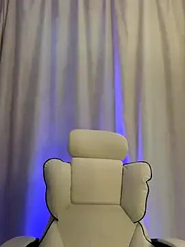 wly2028 on StripChat